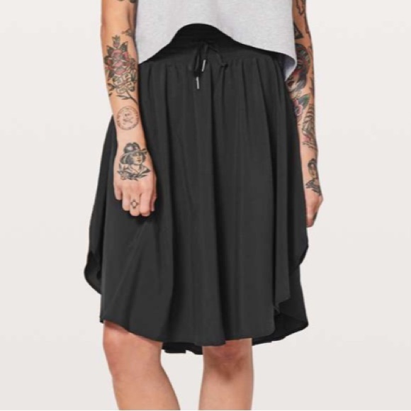 lululemon athletica Navy Skirt - Picture 12 of 13